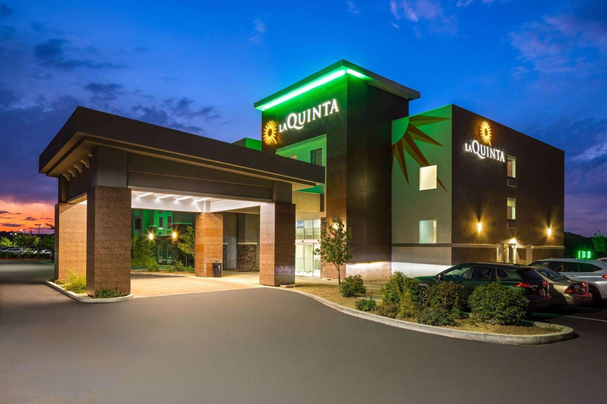 La Quinta By Wyndham Williams-Grand Canyon Area Exterior photo
