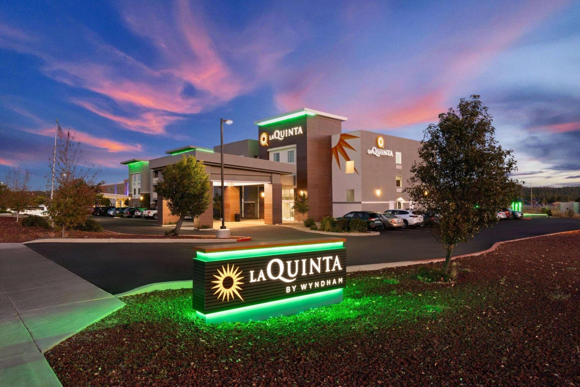 La Quinta By Wyndham Williams-Grand Canyon Area Exterior photo