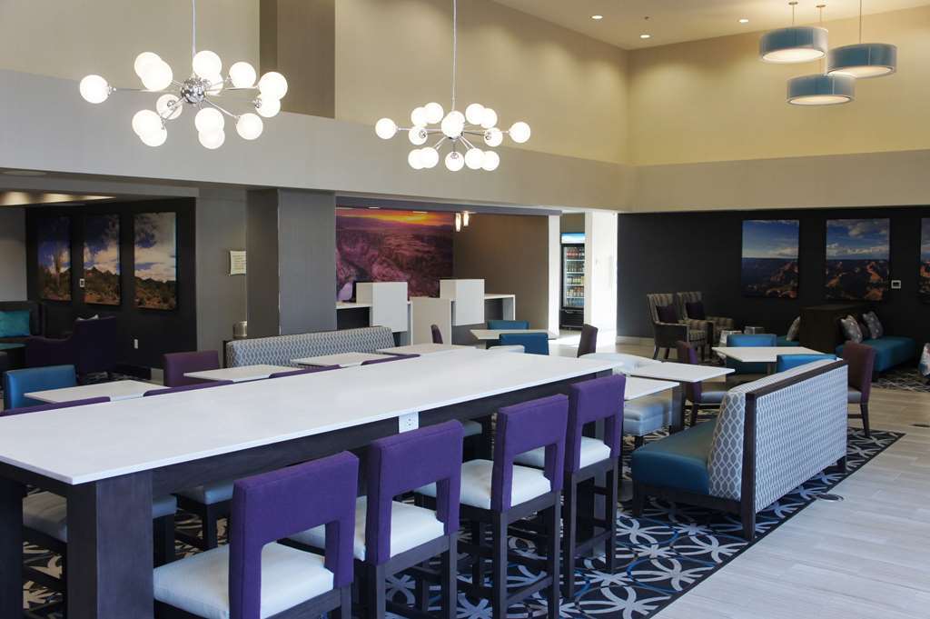 La Quinta By Wyndham Williams-Grand Canyon Area Interior photo